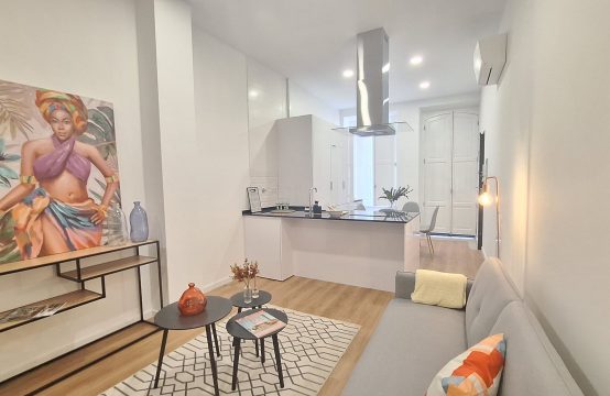 CC375LX Apartamento T0 Mobilado para venda em São Vicente