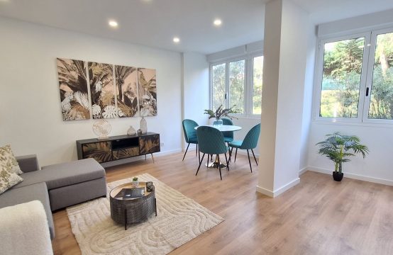 CC448LX Apartamento T2 com Arrecadação e Mobilado para venda em Benfica, Rua Dr. João de Barros.